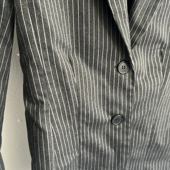 Pinstripe blazer - Picture 3 of 4